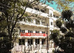 Vinnyasa  yoga ashram